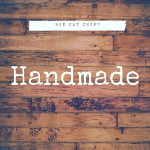 Disney Tigger Earrings Pierced Winnie the Pooh Stud Jewelry Light Weight NWT - Picture 4 of 4